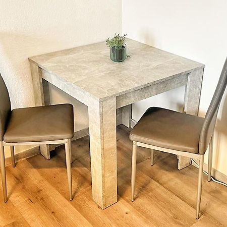 Apartment Naehe Flughafen Dus Düsseldorf Zewnętrze zdjęcie